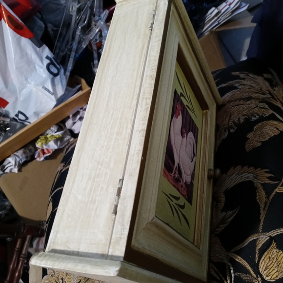 🏤WOODEN🔑KEYBOX FARMER STYLE🐻 - Picture 3 of 10